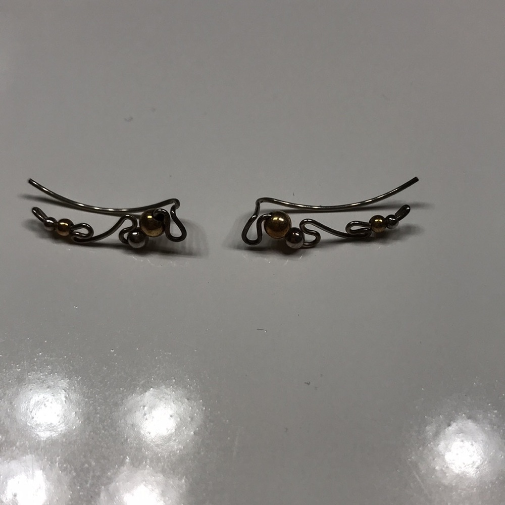 FREE with another purchase Ear Climbers/Crawlers, silver and gold